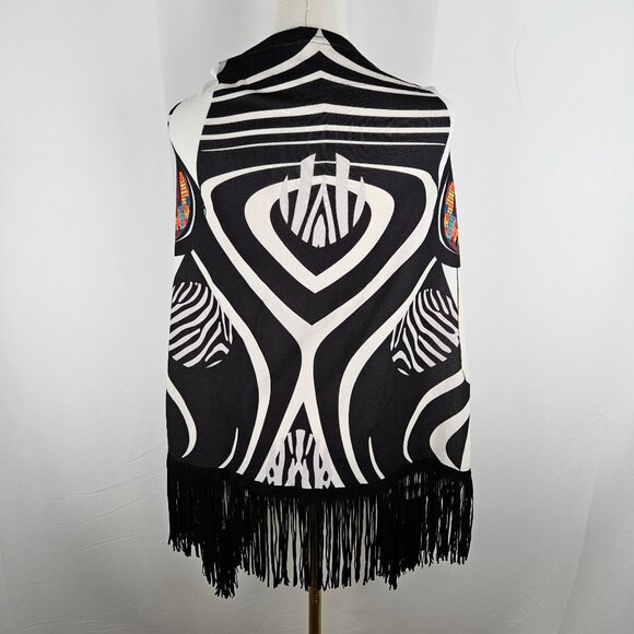 Vintage Poncho XL Y2k Mod Faux Suede Fringe Woman Graphic B&W Artsy Art To Wear - Picture 5 of 10
